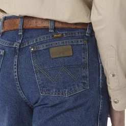 Wrangler Men's George Strait Relaxed Fit Jean -Clothing & Footwear Sales sftp a s assets20210921000000071