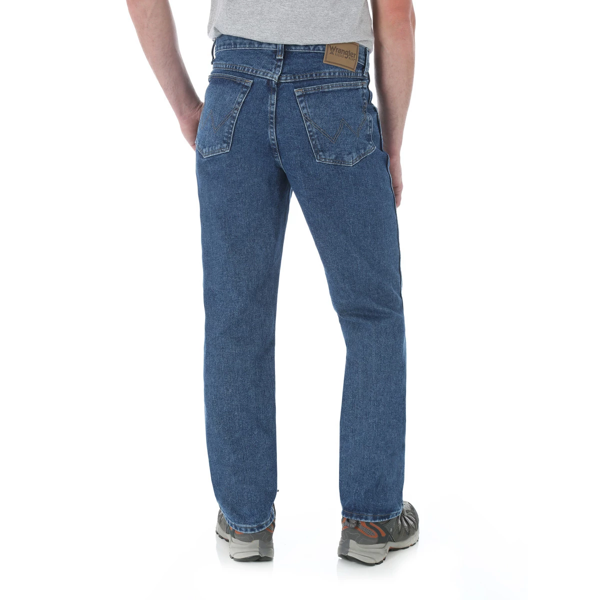 Wrangler Men's Rugged Wear Relaxed Fit Jeans 2 Wrangler Men's Rugged Wear Relaxed Fit Jeans - Image 2