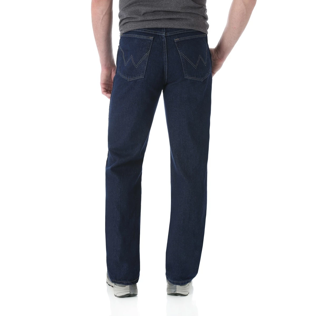 Wrangler Men's Rugged Wear Classic Fit Jeans 2 Wrangler Men's Rugged Wear Classic Fit Jeans - Image 2